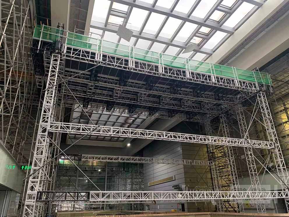 雷亞架活動物料租賃華熠傾情奉獻