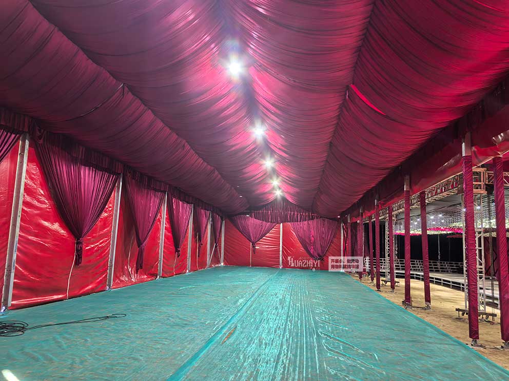 婚禮篷房租賃紅色篷房是更合適的一個(gè)選擇